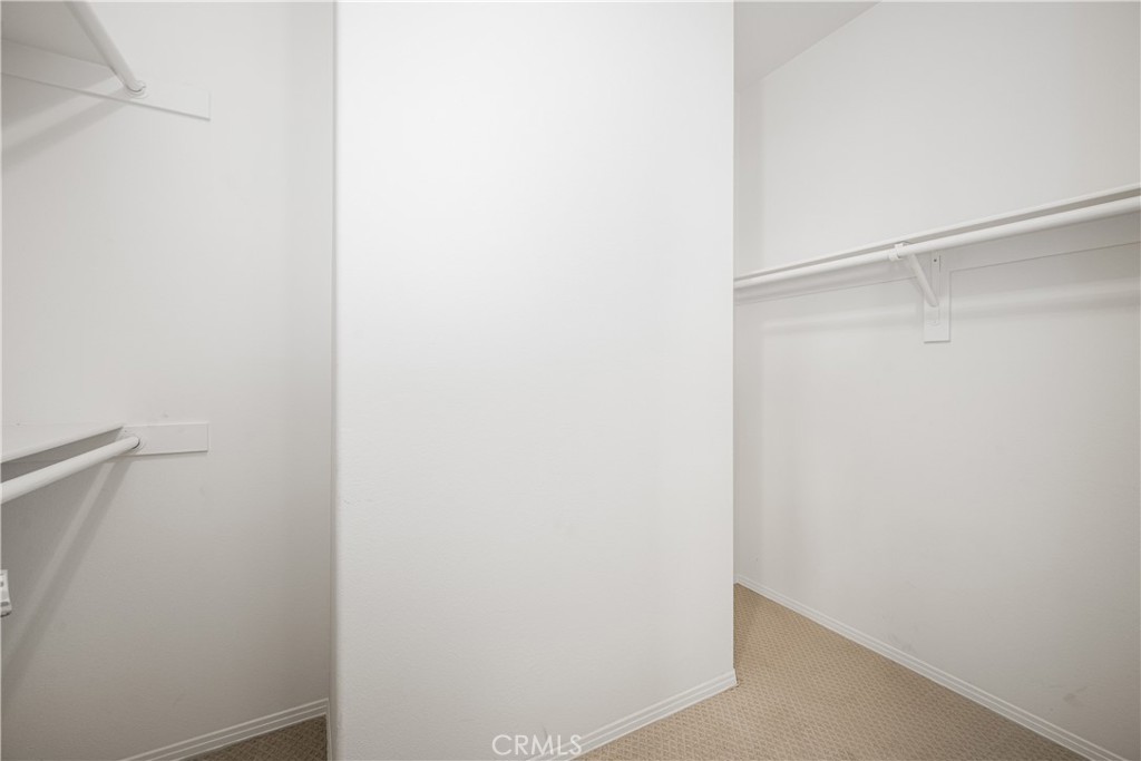 https://media.crmls.org/medias/f25b7663-f504-4f78-8583-bf445456d27f.jpg?preset=X-Large