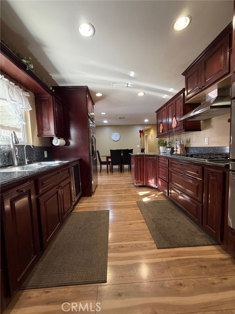 Detail Gallery Image 17 of 31 For 602 Gilmore, Corona,  CA 92879 - 4 Beds | 2 Baths