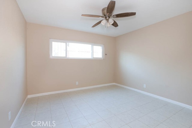 Detail Gallery Image 5 of 7 For 3711 W 110th #2,  Inglewood,  CA 90303 - 2 Beds | 1 Baths