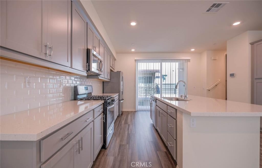 MLS #SR25265802 image #5