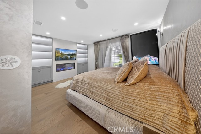 Detail Gallery Image 22 of 64 For 4926 Greenbush Ave, Sherman Oaks,  CA 91423 - 4 Beds | 3 Baths