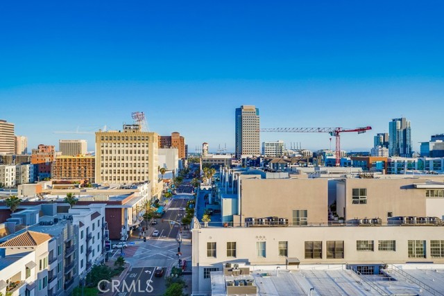 Detail Gallery Image 66 of 75 For 100 W 5th St P9b,  Long Beach,  CA 90802 - 1 Beds | 2 Baths