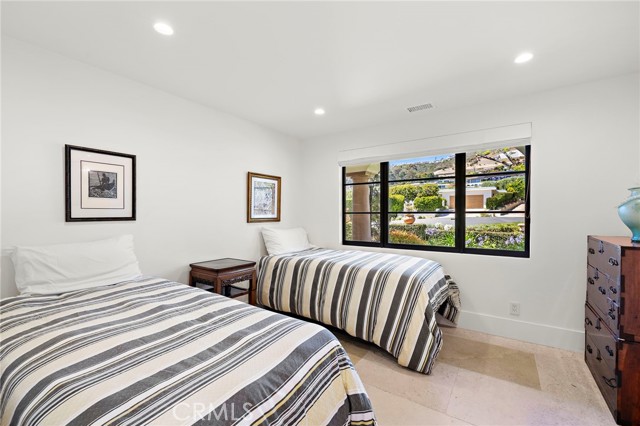 23012 Bering Sea Drive, Dana Point CA: https://media.crmls.org/medias/f25ee3c6-dc2a-4c51-911d-797d7906a307.jpg