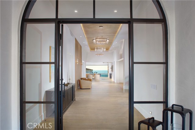 44 Ritz Cove Drive, Dana Point CA: https://media.crmls.org/medias/f25fcb5f-85d1-4cce-850c-db5d45a1571c.jpg