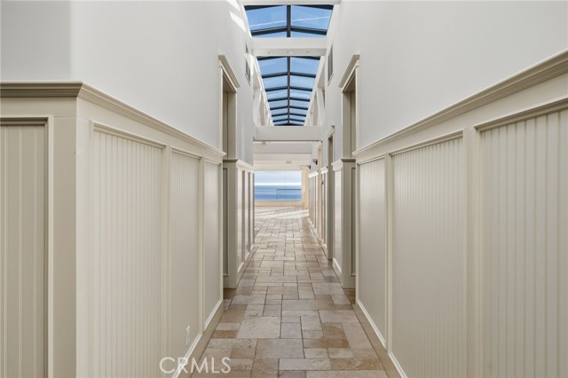 Detail Gallery Image 6 of 73 For 21 Bay, Laguna Beach,  CA 92651 - 6 Beds | 6/1 Baths