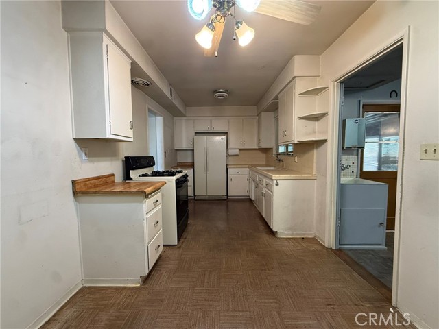 Detail Gallery Image 3 of 23 For 2211 1/8 Casitas Ave, Altadena,  CA 91001 - 3 Beds | 1 Baths