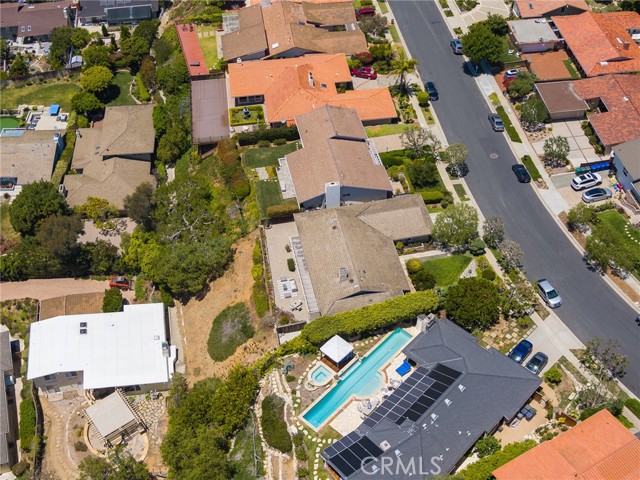 7250 Berry Hill Drive, Rancho Palos Verdes, California 90275, 4 Bedrooms Bedrooms, ,1 BathroomBathrooms,Residential,Sold,Berry Hill,PV22078990