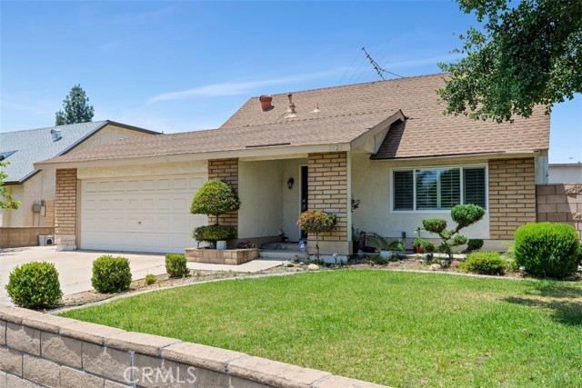 1725 Trinity Loop, Ontario CA: https://media.crmls.org/medias/f263a805-e5ec-42dd-8781-9f6e5d5380bf.jpg