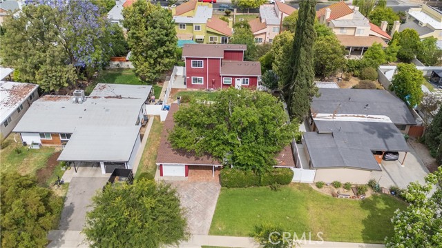 7744 Rhea Avenue, Reseda CA: https://media.crmls.org/medias/f26431c5-ead3-4223-bfa1-a6b8b15cad38.jpg