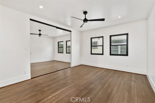 6373 W 6TH Street, Los Angeles CA: https://media.crmls.org/medias/f2648eb6-933b-4a2b-b69d-5f80dd7f077b.jpg