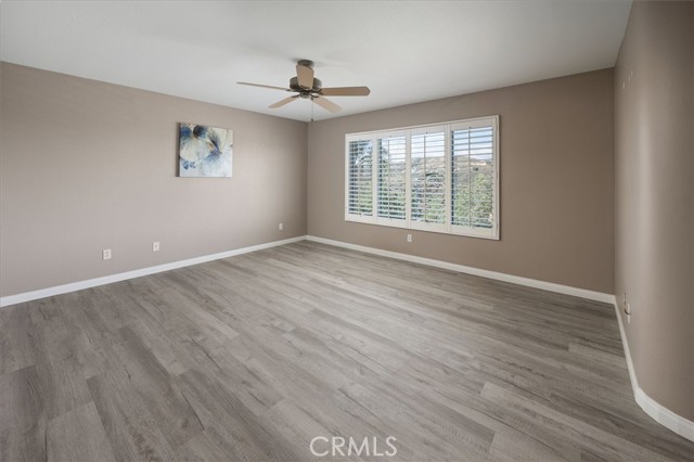 20104 Gina Court, Saugus CA: https://media.crmls.org/medias/f265bc93-0213-4537-b9da-13bbf14287ee.jpg