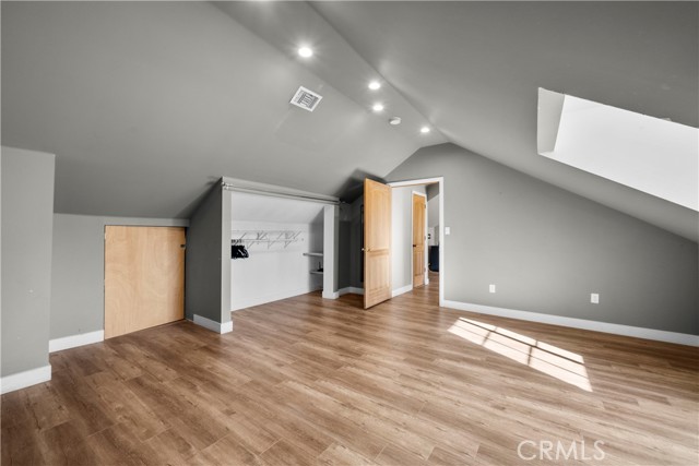 6223 Simpson, North Hollywood CA: https://media.crmls.org/medias/f26657a2-0b2a-4a17-bb09-251b3181c2fd.jpg