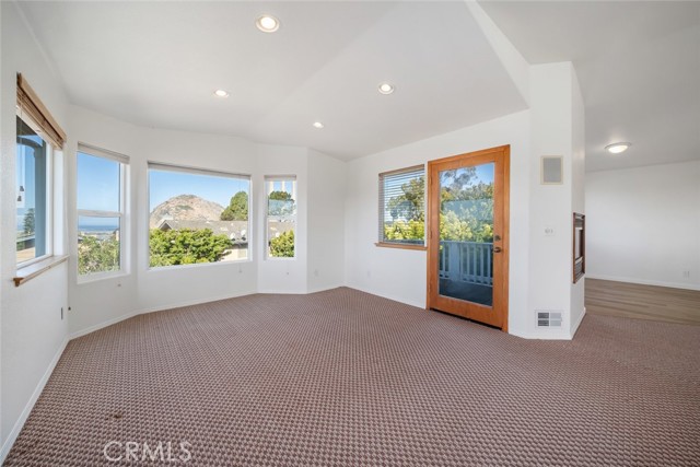 Detail Gallery Image 7 of 54 For 1215 Morro Ave, Morro Bay,  CA 93442 - 3 Beds | 2 Baths