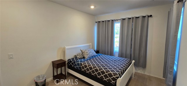 19427 Seeding Palace Circle, Riverside CA: https://media.crmls.org/medias/f266e2a4-5d5d-488f-84db-19b902750f6e.jpg