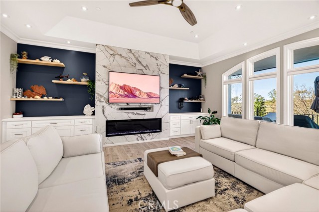 Detail Gallery Image 3 of 73 For 146 Jay Bird Lane, Paradise,  CA 95969 - 3 Beds | 3 Baths