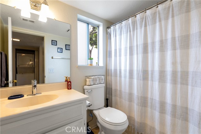 Detail Gallery Image 16 of 26 For 770 E San Bernardino Rd #1,  Covina,  CA 91723 - 2 Beds | 2 Baths