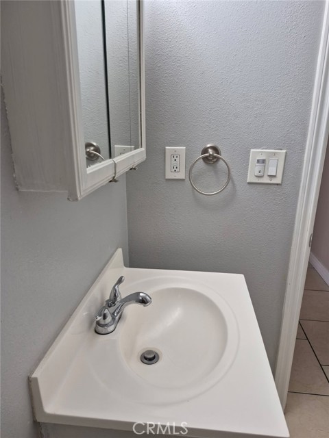 Detail Gallery Image 14 of 22 For 1612 Mullender #2,  La Puente,  CA 91744 - 2 Beds | 1 Baths