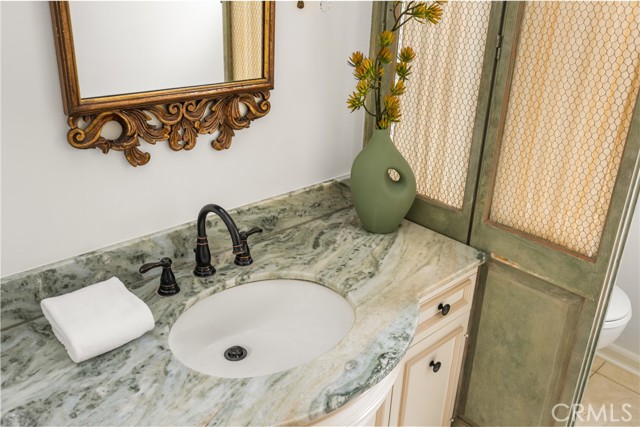 508 Evening Star Lane, Newport Beach CA: https://media.crmls.org/medias/f267c066-60d3-4000-bd08-a62ba5b47ec3.jpg