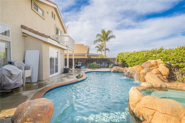 Detail Gallery Image 31 of 43 For 945 Ferndale, Corona,  CA 92881 - 3 Beds | 2/1 Baths