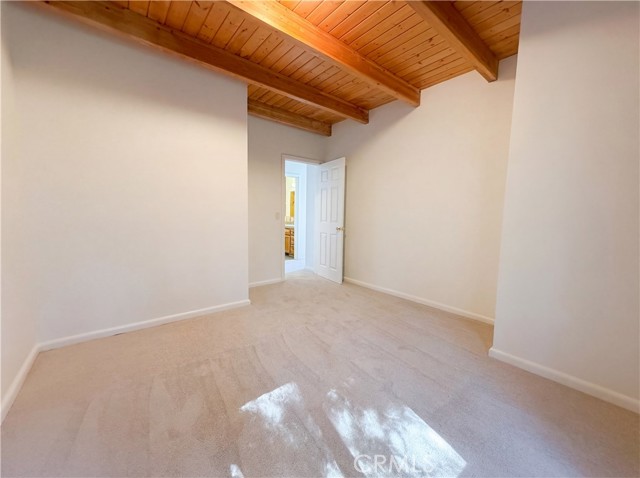 Detail Gallery Image 9 of 19 For 120 Zermat, Crestline,  CA 92325 - 3 Beds | 2 Baths