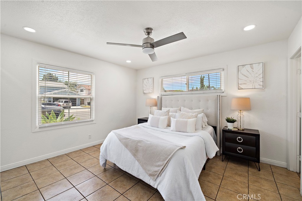MLS #OC26139737 image #17