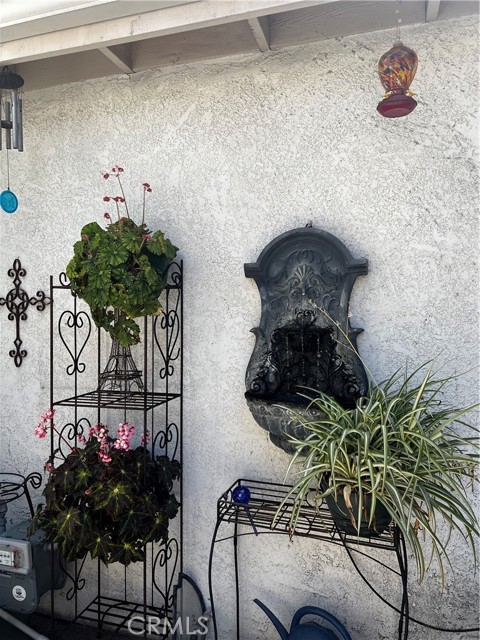 Detail Gallery Image 9 of 37 For 1237 Crestwood Dr, Upland,  CA 91786 - 2 Beds | 1/1 Baths