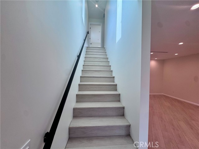 Detail Gallery Image 14 of 31 For 10787 Las Lunitas Ave, Tujunga,  CA 91042 - 2 Beds | 2 Baths