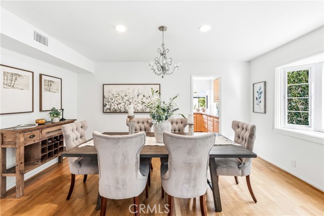 Detail Gallery Image 8 of 39 For 9355 Tanager, Fountain Valley,  CA 92708 - 4 Beds | 2/1 Baths