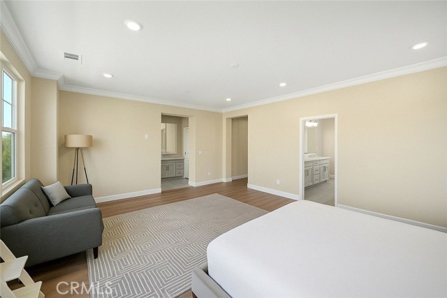 Detail Gallery Image 11 of 27 For 81 Pelican Ln, Irvine,  CA 92618 - 4 Beds | 4/1 Baths