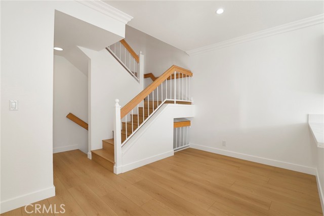 Detail Gallery Image 10 of 36 For 5799 Freebird Ln #102,  Oak Park,  CA 91377 - 2 Beds | 2/1 Baths