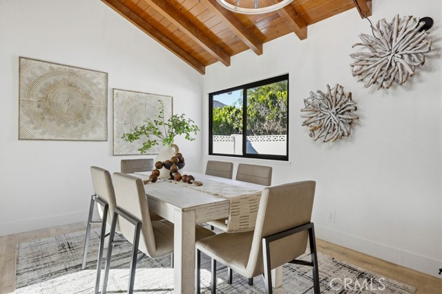 Detail Gallery Image 8 of 28 For 410 W Crystal View, Orange,  CA 92865 - 5 Beds | 3 Baths