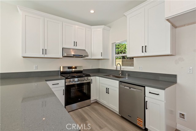 Detail Gallery Image 10 of 25 For 3657 Mountain View Ave, Pasadena,  CA 91107 - 3 Beds | 3 Baths