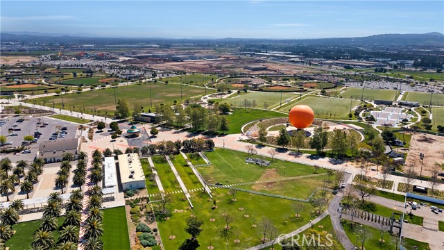 125 Allusion, Irvine CA: https://media.crmls.org/medias/f26d75dc-10d0-4010-a6fb-bd99b7a180d9.jpg