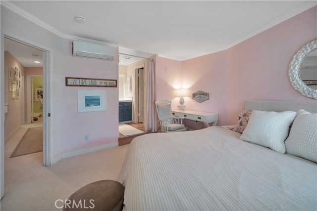 653 Manhattan Beach Blvd., Manhattan Beach, California 90266, 2 Bedrooms Bedrooms, 0 ,2 BathroomsBathrooms,Residential,For Sale,Manhattan Beach Blvd.,0,SB26112848