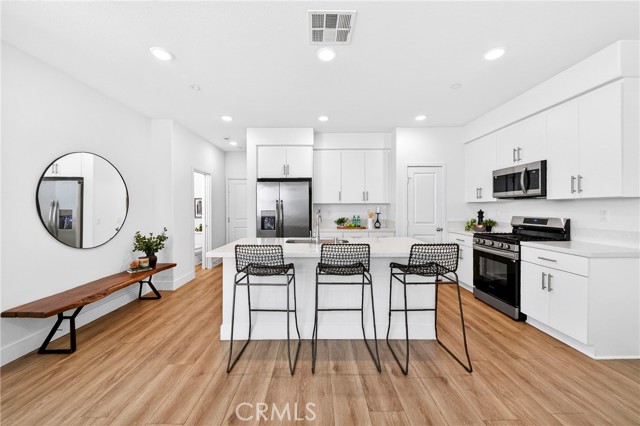 Detail Gallery Image 13 of 47 For 300 Vista Dr #94,  La Habra,  CA 90631 - 3 Beds | 2/1 Baths