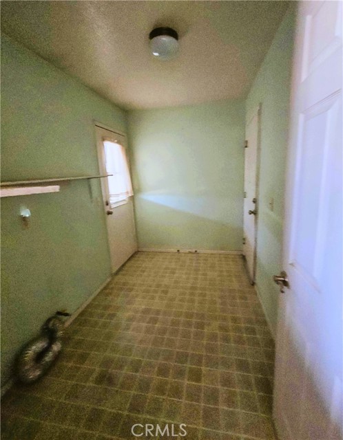 Detail Gallery Image 9 of 21 For 22684 Powhatan, Apple Valley,  CA 92308 - 3 Beds | 2 Baths