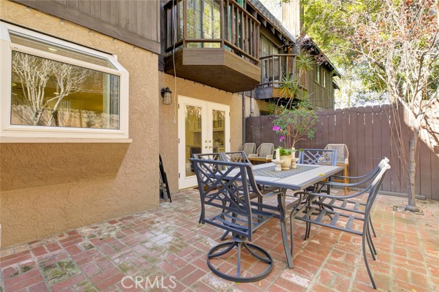 Detail Gallery Image 20 of 58 For 4342 Coldwater Canyon #3,  Studio City,  CA 91604 - 2 Beds | 3 Baths