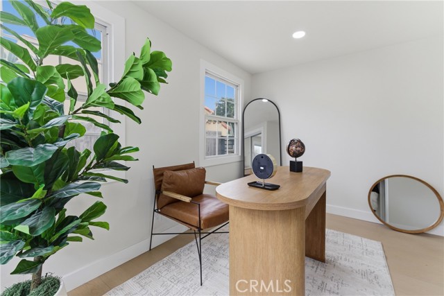 Detail Gallery Image 38 of 42 For 2010 Golden, Long Beach,  CA 90806 - 3 Beds | 2 Baths