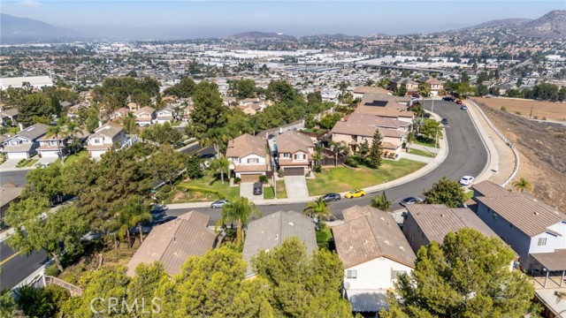 16192 Setting Sun Circle, Riverside CA: https://media.crmls.org/medias/f26ee3cc-9937-49e2-b022-2cfce85b1af4.jpg