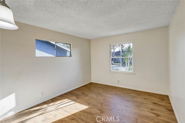 20915 Ely photo 19