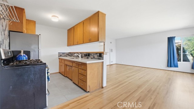 Detail Gallery Image 10 of 20 For 1020 E 2nd St #10,  Long Beach,  CA 90802 - 1 Beds | 1 Baths