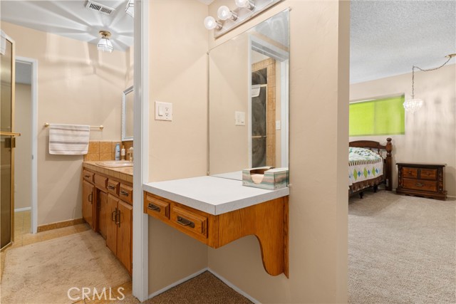 3419 Crest Drive, Bakersfield CA: https://media.crmls.org/medias/f26fb602-9bf6-4f7f-b34f-81b41ffb48f4.jpg