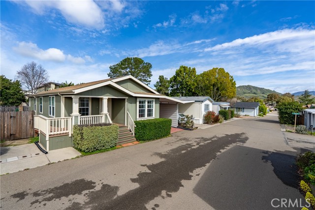 Detail Gallery Image 31 of 64 For 1704 Garnette Dr, San Luis Obispo,  CA 93405 - 3 Beds | 2 Baths
