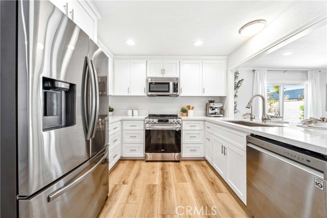 Detail Gallery Image 12 of 63 For 22287 Modina, Laguna Hills,  CA 92653 - 3 Beds | 2 Baths