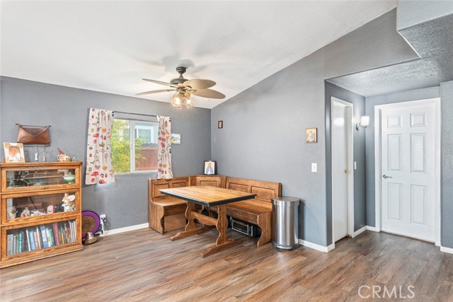 Detail Gallery Image 14 of 50 For 24799 Split Rail Rd, Wildomar,  CA 92595 - 2 Beds | 2 Baths