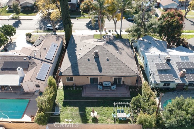 Detail Gallery Image 37 of 39 For 22711 Collins St, Woodland Hills,  CA 91367 - 4 Beds | 3/1 Baths