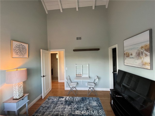 Detail Gallery Image 14 of 35 For 700 Reynolds Ln, Redondo Beach,  CA 90278 - 3 Beds | 2/1 Baths