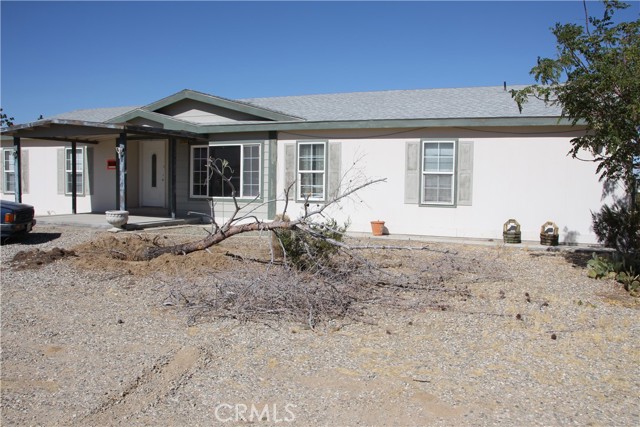 Detail Gallery Image 5 of 36 For 5773 Neptune Rd, Joshua Tree,  CA 92252 - 3 Beds | 2 Baths