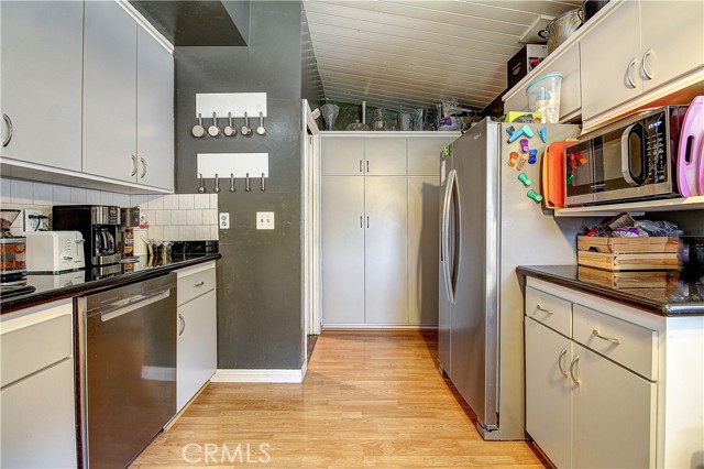 2993 Priscilla Street, Riverside CA: https://media.crmls.org/medias/f2739996-fd43-4d1a-b11d-e15192e75d6a.jpg