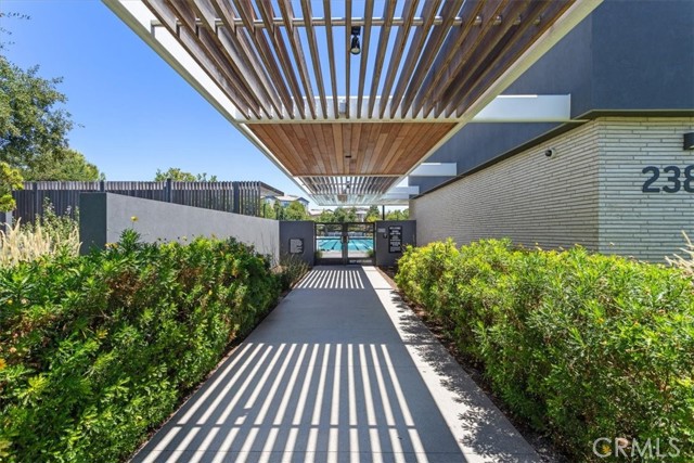 352 Merit, Irvine CA: https://media.crmls.org/medias/f274355f-9cbb-4c92-979b-4396b8dc7b6c.jpg